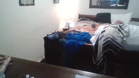 tommy44450243 online show from February 19, 2025, 10:01 am