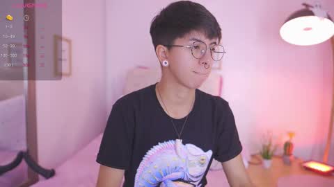 Blue  online show from October 27, 2025, 1:59 pm