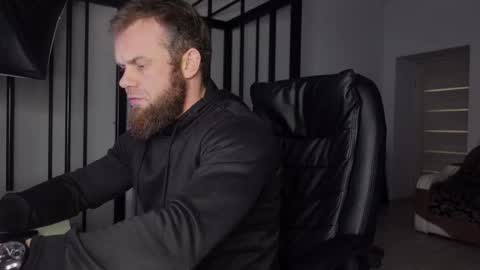 Snapshot of tommy_burnzzz chatting on March 5, 2025, 4:24 pm tommy burnzzz online show from March 5, 2025, 4:24 pm