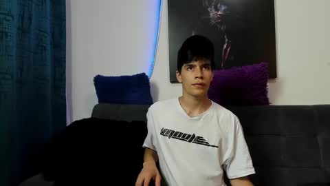 Snapshot of tommy_carlos chatting on February 28, 2025, 11:56 pm   online show from February 28, 2025, 11:56 pm
