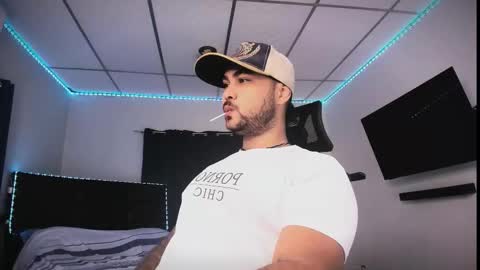 Snapshot of tommy_sccott chatting on February 8, 2026, 9:29 pm tommy_sccott online show from February 8, 2026, 9:29 pm