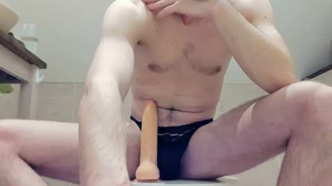 Snapshot of tommyadvo chatting on February 22, 2025, 8:42 pm Tom online show from February 22, 2025, 8:42 pm