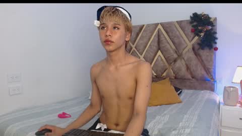 Tommy Foxboy online show from December 24, 2024, 5:23 pm