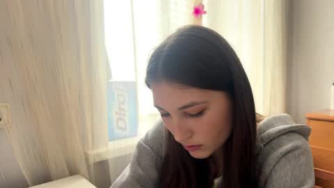 Elizabeth online show from May 30, 2026, 9:17 am