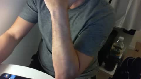 Snapshot of tomtom02029 chatting on December 12, 2024, 7:04 pm Tom online show from December 12, 2024, 7:04 pm