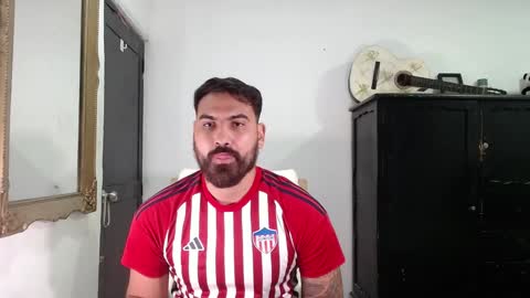 Tomas jhonson online show from December 1, 2024, 11:14 pm