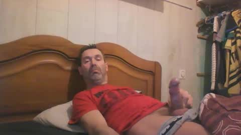 tonio1972 online show from November 8, 2025, 4:12 am