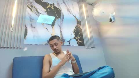 Snapshot of tony_kurt chatting on November 28, 2025, 7:38 pm TONY online show from November 28, 2025, 7:38 pm