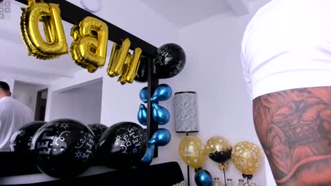 Snapshot of tony_muscle1 chatting on December 27, 2024, 8:07 pm tony muscle1 online show from December 27, 2024, 8:07 pm