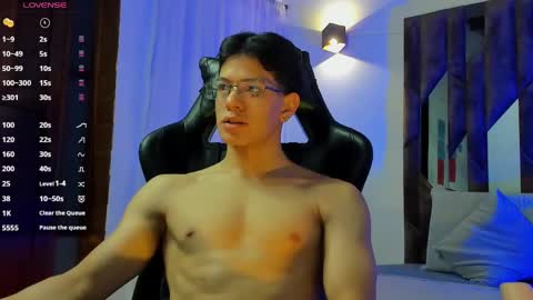 tony_petrov online show from May 15, 2026, 6:53 am