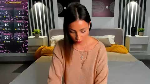 Tonya online show from September 20, 2025, 1:39 am