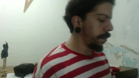 Snapshot of tonydalle chatting on November 15, 2025, 1:03 am TonyDaven online show from November 15, 2025, 1:03 am