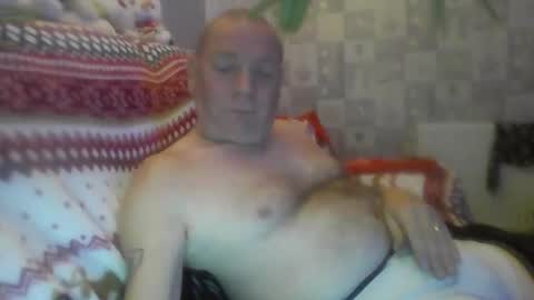 Snapshot of tonygibbson62 chatting on December 16, 2024, 12:15 am tonygibbson62 online show from December 16, 2024, 12:15 am