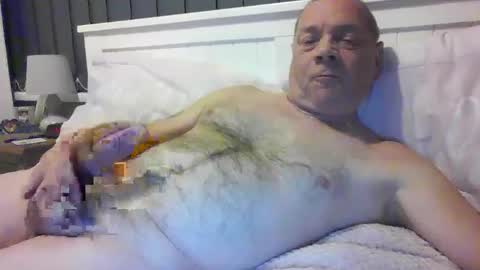 Snapshot of tonygibbson62 chatting on December 28, 2024, 5:57 pm tonygibbson62 online show from December 28, 2024, 5:57 pm