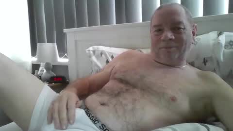 tonygibbson62 online show from February 14, 2026, 9:17 am