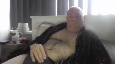 tonygibbson62 online show from March 16, 2026, 6:39 am