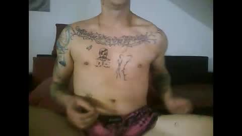 tonystrawberry online show from October 5, 2025, 12:53 am