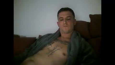 tonystrawberry online show from February 10, 2026, 7:40 pm