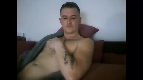 tonystrawberry online show from April 13, 2026, 8:36 pm