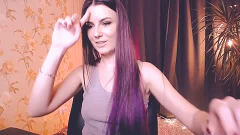 Elizabeth online show from December 24, 2024, 6:28 pm