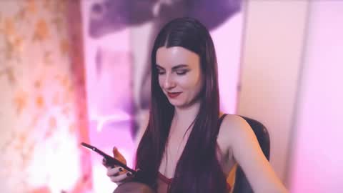 Elizabeth online show from February 24, 2025, 9:21 am