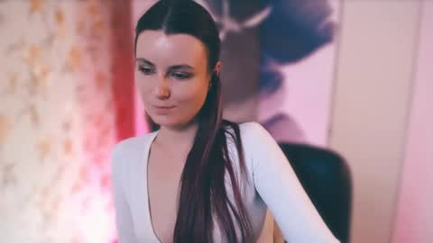 Elizabeth online show from March 4, 2025, 4:20 pm