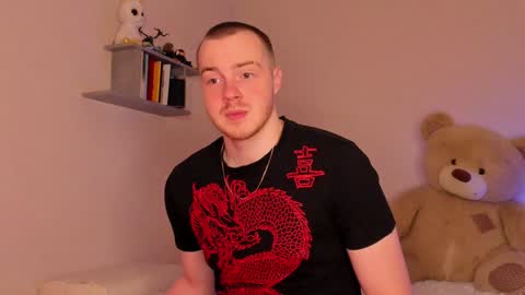 Snapshot of toohornyserj chatting on December 3, 2024, 8:50 pm toohornyserj online show from December 3, 2024, 8:50 pm