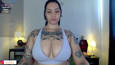 Snapshot of toothyy chatting on January 19, 2026, 12:42 pm toothyy online show from January 19, 2026, 12:42 pm