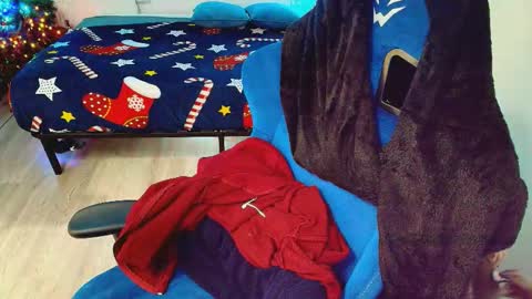 topcranberry online show from February 8, 2026, 6:44 pm