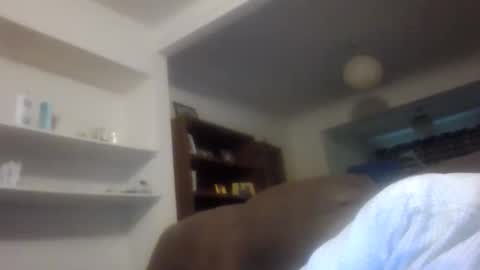 topfoxs30 online show from December 1, 2025, 9:47 am