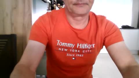 topsecreton online show from May 19, 2026, 5:36 am