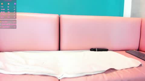 Tori  online show from December 21, 2024, 1:04 am