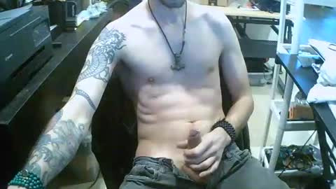 Snapshot of tornado2156 chatting on February 5, 2025, 9:29 pm Tornado2156 online show from February 5, 2025, 9:29 pm