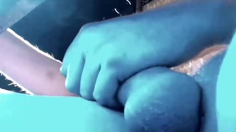 tornne online show from September 16, 2025, 2:01 am