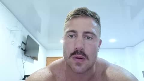 toro_arrapato online show from March 16, 2026, 7:01 am