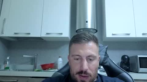 toro_arrapato online show from June 10, 2026, 2:01 am