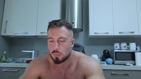 Snapshot of toro_arrapato chatting on July 18, 2026, 4:00 pm toro_arrapato online show from July 18, 2026, 4:00 pm