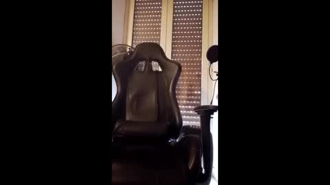 torocatanese81 online show from March 19, 2026, 9:57 am