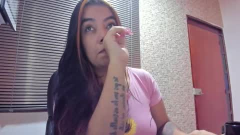 karla online show from November 8, 2025, 9:20 am