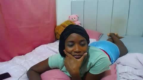 Snapshot of tory_montannaxx chatting on May 20, 2026, 5:02 am tory_montannaxx online show from May 20, 2026, 5:02 am