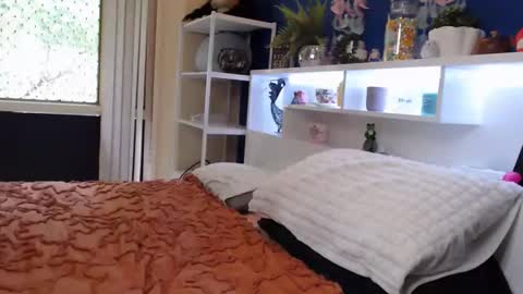 Milly online show from February 2, 2026, 11:03 pm