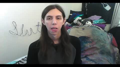 Luna online show from November 23, 2025, 4:01 am