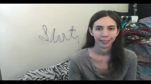 Luna online show from December 1, 2025, 3:11 am