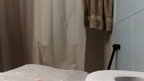 Snapshot of totallyawesome_65 chatting on September 22, 2025, 8:38 am totallyawesome_65 online show from September 22, 2025, 8:38 am