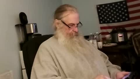 Snapshot of totallyawesome_65 chatting on November 26, 2025, 5:52 am totallyawesome_65 online show from November 26, 2025, 5:52 am