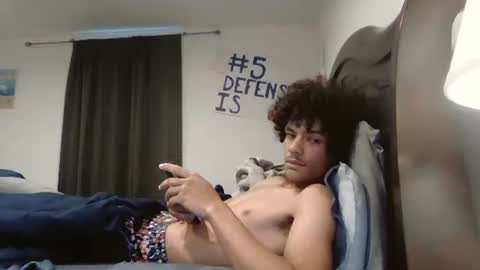 Snapshot of totxxx335 chatting on September 15, 2025, 11:27 pm totxxx335 online show from September 15, 2025, 11:27 pm