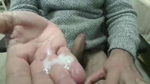 toumout222 online show from February 23, 2026, 7:00 pm