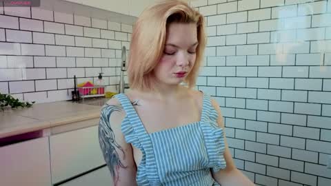 Melina online show from April 2, 2026, 5:38 am