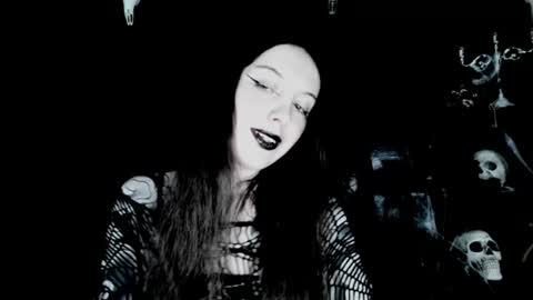 Snapshot of toxicdomme chatting on July 10, 2026, 5:26 pm toxicdomme online show from July 10, 2026, 5:26 pm