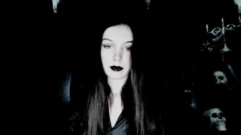 Snapshot of toxicdomme chatting on August 3, 2026, 4:44 pm toxicdomme online show from August 3, 2026, 4:44 pm